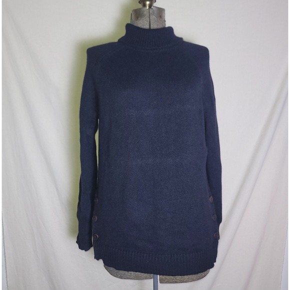 Garnet Hill 100% Cashmere Sweater Black Button Sides...